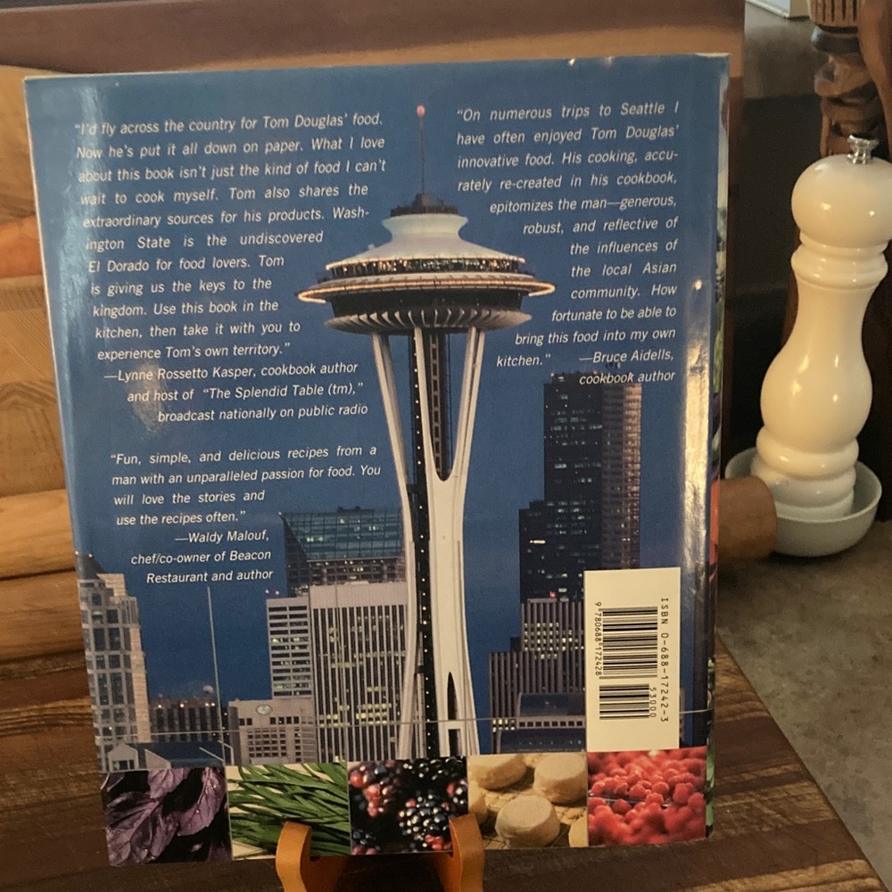 Seattle Kitchen Cookbook - Picture 2 of 8